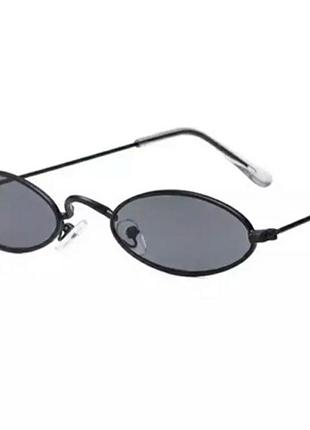 Очки имиджевые овальные черного цвета унисекс