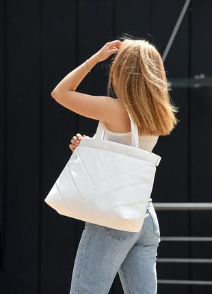 Жіноча велика сумка sambag shopper строчена біла5 фото