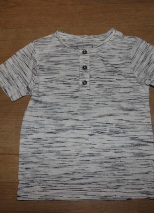 Стильна футболка tu