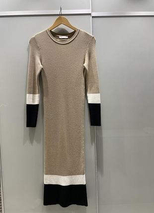 Трикотажна сукня the coat