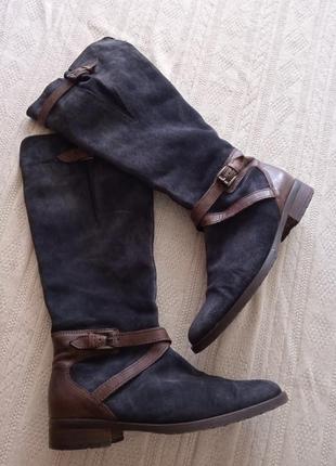 Дорожные стильные сапоги