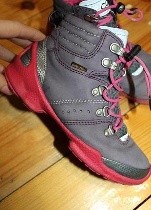 31 разм. ессо biom gore- tex брендовые ботинки. кожа