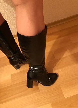 Зимние сапоги на каблуке