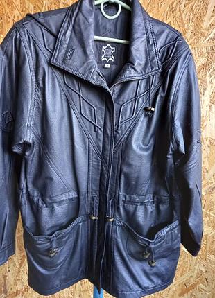 Кожаная куртка размер 50-52