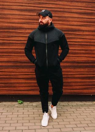 Чоловічий костюм флісі