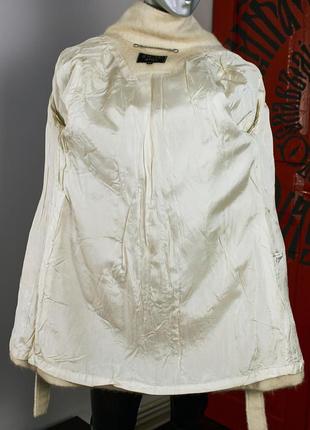 Біле, молочне вовняне жіноче пальто із вовни лами (альпака)9 фото