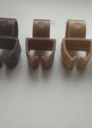 Кріплення u-шини(біле) металопластикових карнизів