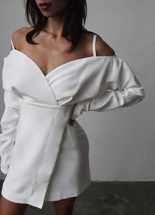 4 кольори | стильна сукня міні з відкритими плечима2 фото