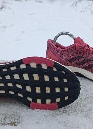 Жіночі бігові кросівки adidas  pureboost2 фото