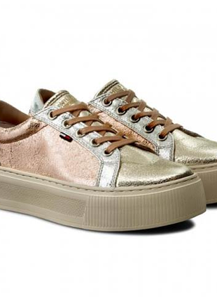 Tommy hilfiger сникеры р. 39