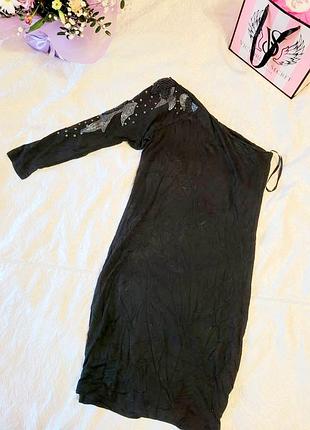 Платье вечернее на одно плечо расшитое бисером