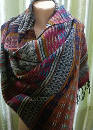 Широкий шарфик