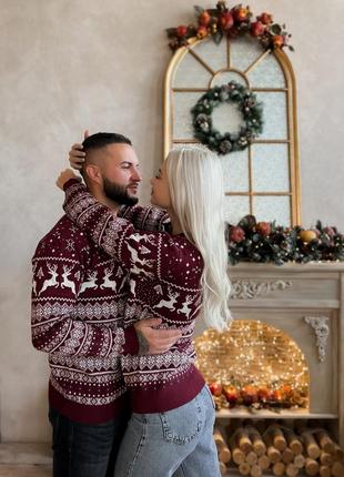 Свитер парный женский мужской бордовый, парный семейный комплект свитер с оленями для двоих4 фото