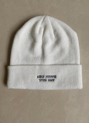 Шапка стильна тепла