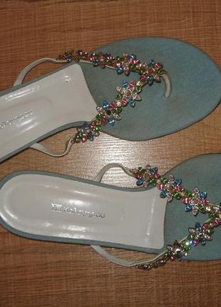 Шльопанці lemonis, 26 див.