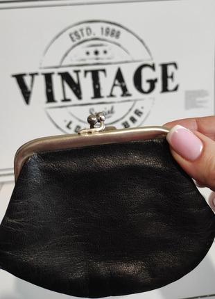 Маленький, радянський гаманець з замочком "поцілунок"