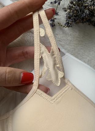 Бюстгальтер великий пуш ап чашка в