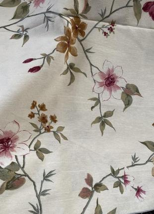 Ткань для штор молочная с розовыми цветами