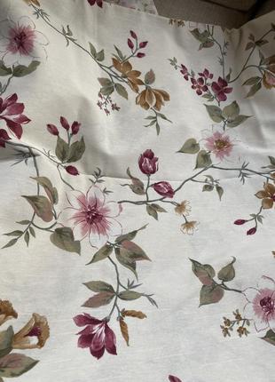 Ткань для штор молочная с розовыми цветами