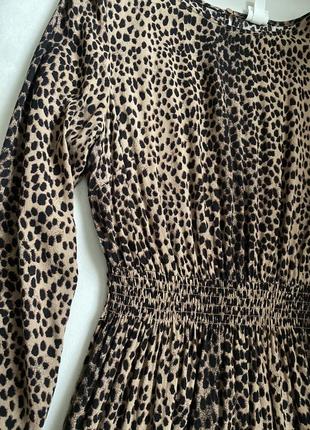 Сукня у тигровий принт5 фото