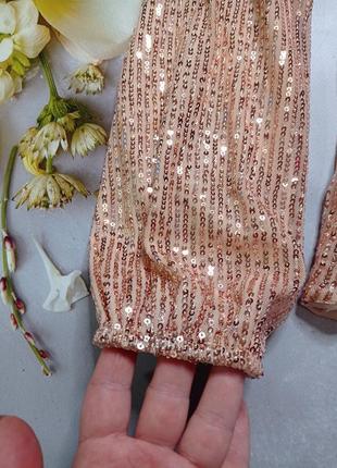 Блуза в паєтках святкова нова2 фото