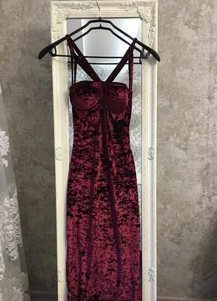 Оксамитове плаття 4