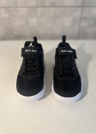 Дитячі кросівки nike jordan max - нові