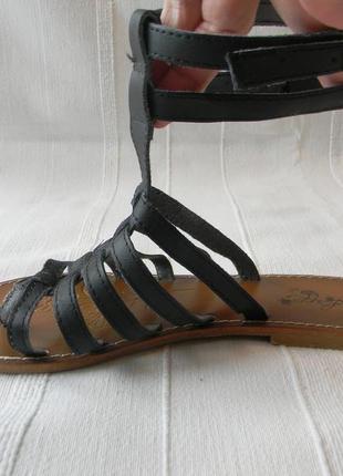 Жен.кожаные сандалии босоножки гладиаторы beppi р.39 ст.25,53 фото