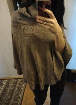 Бомбезное в'язане пончо кейп від zara