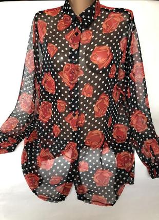 Гарна сорочка в троянди