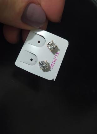 Сережки гвоздики самоколки  xuping