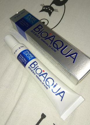 Концентрированный крем от прыщей и акне для точечного применения bioaqua