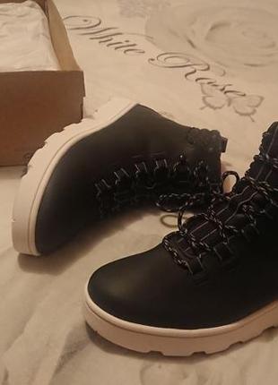 Брендові фірмові зимові чоботи clarks,оригінал,нові в коробці з сша, розмір 11,11,5 usa.6 фото