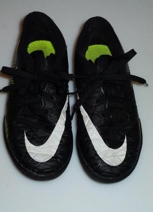 Nike hypervenom кроссовки, бутсы, р 28,5 = uk 11, стелька 18,2 см сделаны в индонезии1 фото