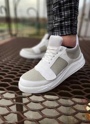Кроссовки кожаные мужские. мужские кожаные кеды белые