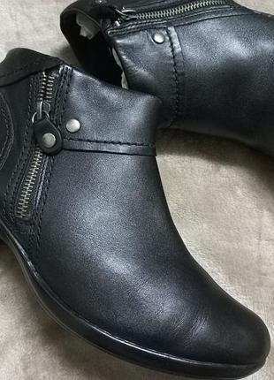 Сапоги.ботинки фирменные осень-весна кожа жен. 39.5-40р clarks индии