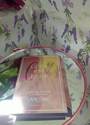 Gарфумована вода для жінок lancôme la vie est belle oui special edition, пробник, 2 мл.