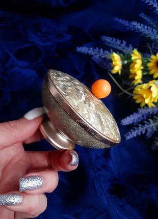 Шкатулка пудреница советская бонбоньерка на ножке металлическая шлифованная...