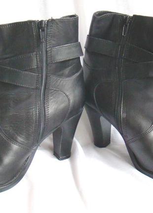 Сапоги женские демисезонные полусапожки кожаные черные jane shilton