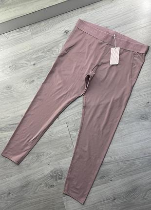 Лосины спортивные workout не светятся