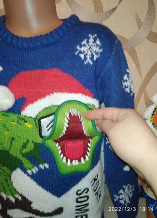 Новогодний свитерок с динозавром на мальчика 5/6л2 фото