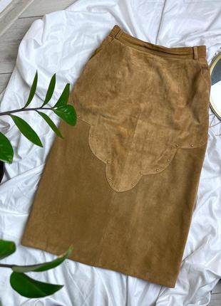 Замшевая юбка карандаш коричневая кожаная
