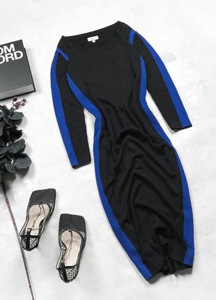 Шикарное стильное платье-футляр с полосами по силуэту фигуры трендового цвета электрик
