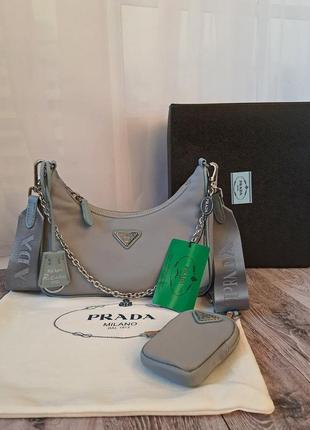 Жіноча сумочка в стилі prada