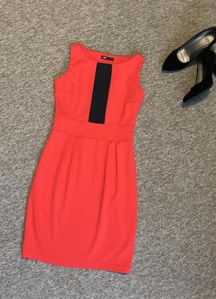 Красиве трикотажне червоне плаття футляр oodji міні