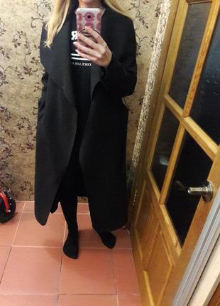 Черное классическое пальто мариз4 фото