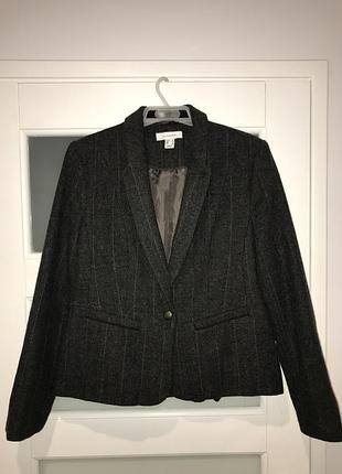 Женский теплый жакет на подкладке