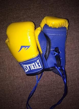 Боксерські рукавички маленькі1 фото