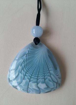 Кулон з блакитного акрилу