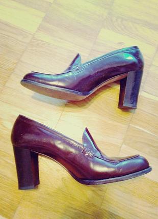 Туфлі-лофери anne klein